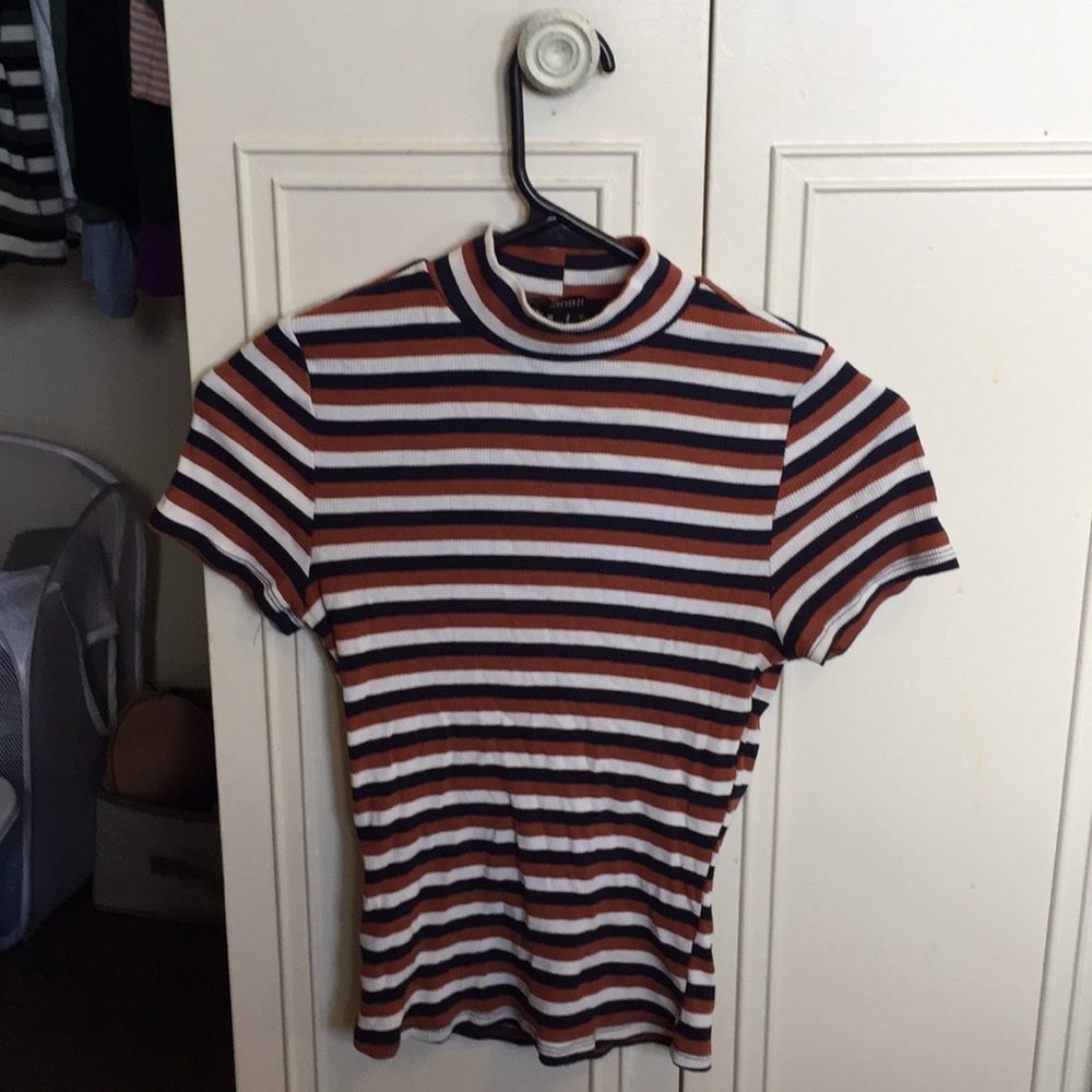 Forever 21 mock neck crop top